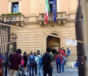 Officina- Unione-degli-Studenti-Pisa-facebook